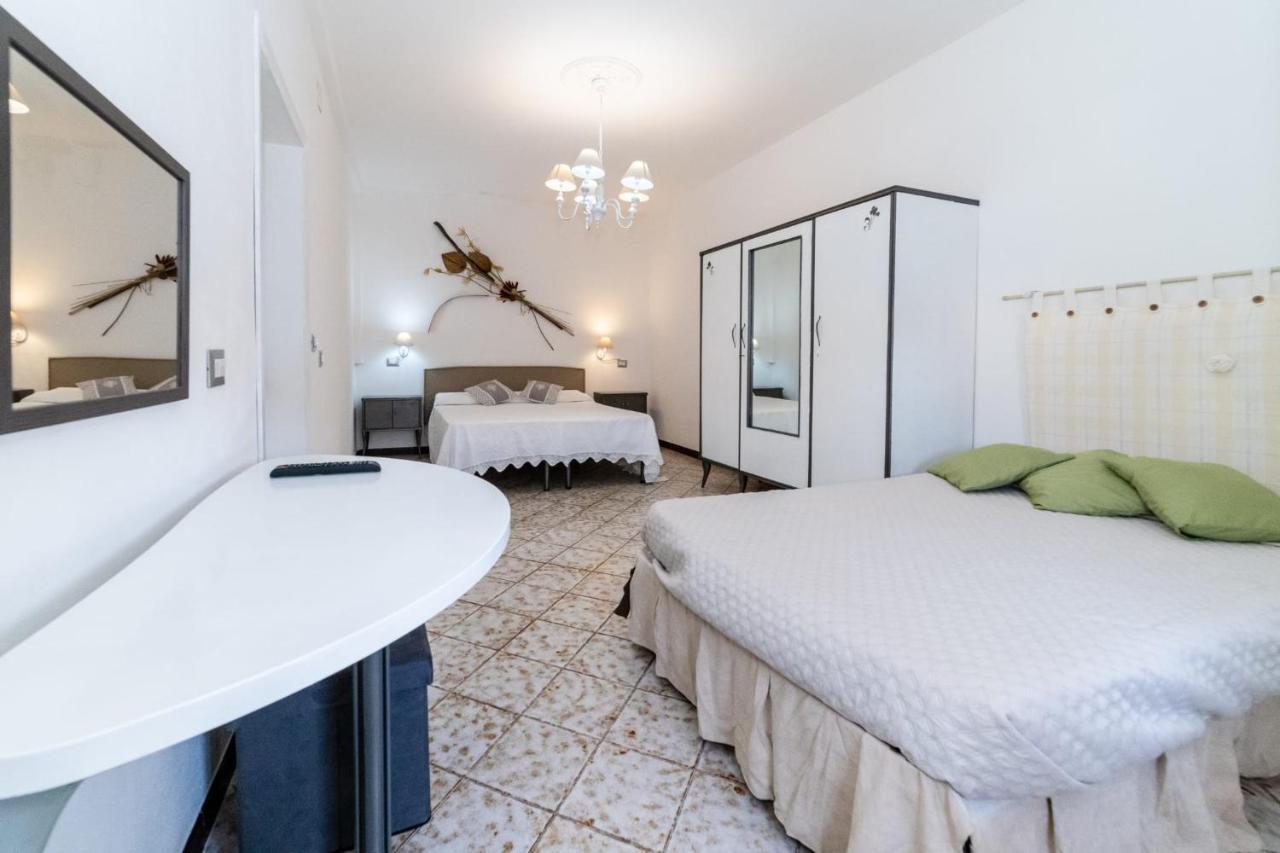 B&B Shardana Sennori Екстер'єр фото